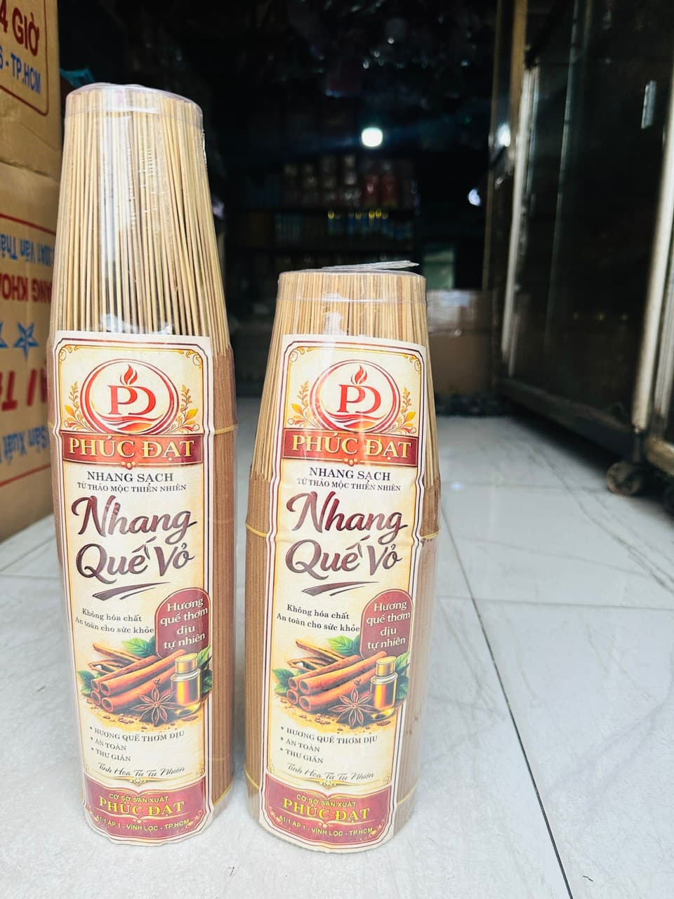 nhang quế vỏ, hương thơm đặc biệt, ít tàn ít khói, không hóa chất độc hại.